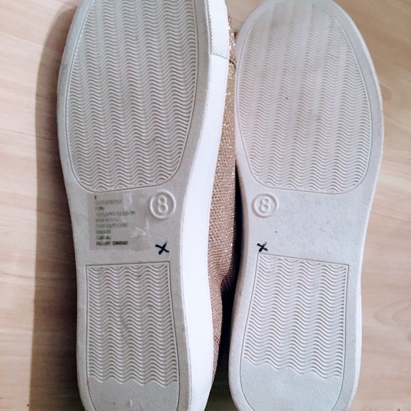 Ladies Express Gold Sparkley Sneakers - Picture 5 of 5